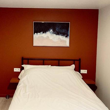 Gignac - Superbe Cocon Independant Avec Balneo Et Jardin Appartement Buitenkant foto